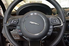 2015款捷豹XJL 3.0 SC四驱旗舰商务版