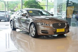2015款捷豹XJL 3.0 SC四驱旗舰商务版
