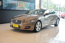 2015款捷豹XJL 3.0 SC四驱旗舰商务版