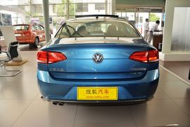 2015款大众凌渡330TSI DSG豪华版
