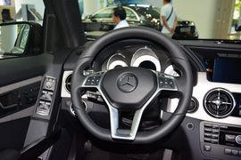 2015款奔驰GLK300 4MATIC时尚型 极致版