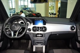 2015款奔驰GLK300 4MATIC时尚型 极致版