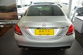 2015款奔驰C200运动版 4MATIC