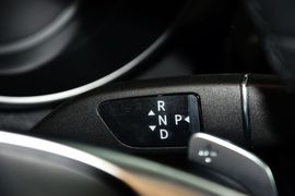 2015款奔驰C200运动版 4MATIC