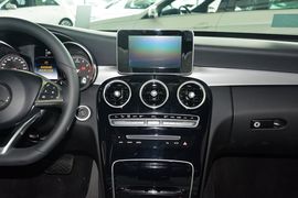 2015款奔驰C200运动版 4MATIC