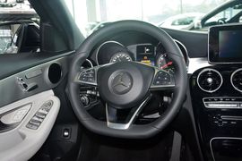2015款奔驰C200运动版 4MATIC