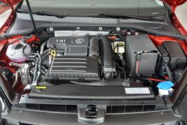 2015款大众高尔夫1.2TSI自动舒适型