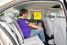 2015款斯柯达昕锐1.6L自动智选型