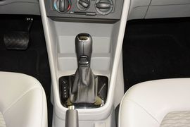 2015款斯柯达昕锐1.6L自动智选型