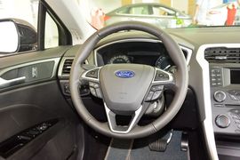 2013款福特蒙迪欧1.5L GTDi180时尚型