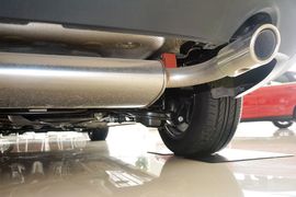 2015款福特福克斯三厢1.5L GTDi自动旗舰型