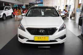 2015款现代索纳塔九1.6T GLS智能型