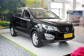 2015款宝骏560 1.8L手动舒适型