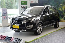 2015款宝骏560 1.8L手动舒适型