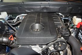 2014款双龙爱腾2.0T四驱自动豪华柴油版