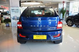 2014款双龙爱腾2.0T四驱自动豪华柴油版