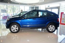 2014款双龙爱腾2.0T四驱自动豪华柴油版