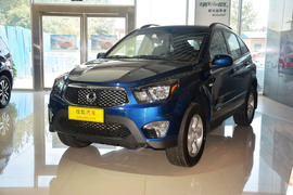 2014款双龙爱腾2.0T四驱自动豪华柴油版