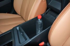 2015款现代索纳塔九 2.4L TOP旗舰型