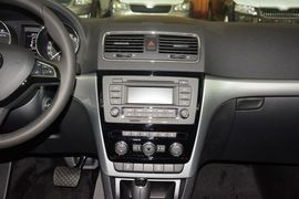 2016款斯柯达Yeti TSI280 DSG尊行版