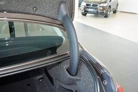 2015款宝马320i进取型