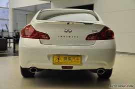 2010款英菲尼迪G25豪华运动型
