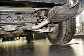 2015款Jeep大切诺基3.6L精英导航版