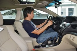 2013款讴歌ILX 2.0L精锐版到店实拍