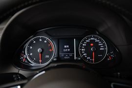 2015款奥迪Q5 40TFSI技术型