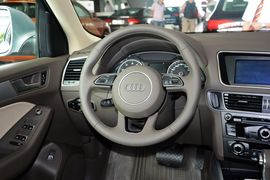 2015款奥迪Q5 40TFSI技术型