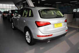 2015款奥迪Q5 40TFSI技术型