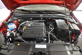 2015款大众速腾1.6L手动舒适型