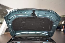 2015款奥迪A4L 35TFSI 300万纪念舒享版