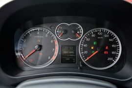 2015款哈弗H5 2.0T手动四驱精英型
