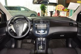 2014款日产骐达1.6L CVT智能型
