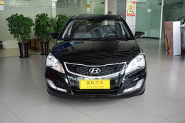 2015款现代悦动1.6L自动豪华型