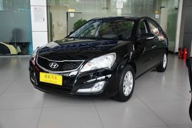 2015款现代悦动1.6L自动豪华型