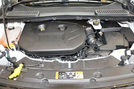2015款福特翼虎2.0L GTDi四驱尊贵型