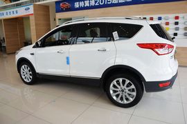2015款福特翼虎2.0L GTDi四驱尊贵型