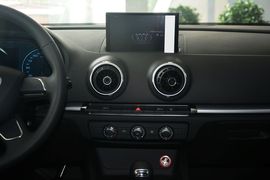 2014款奥迪A3 Sportback 35TFSI进取型
