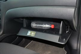 2014款奔腾B70 2.0L手动舒适型到店实拍