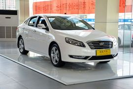 2014款奔腾B70 2.0L手动舒适型
