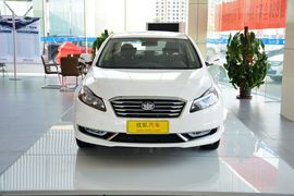 2014款奔腾B70 2.0L手动舒适型