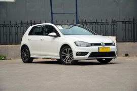 2015款大众高尔夫1.4TSI自动R-Line