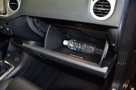 2015款大众途观1.8TSI手自一体四驱豪华版到店实拍