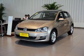 2015款大众高尔夫1.6L自动舒适型