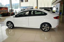 2015款本田锋范1.5L CVT旗舰版