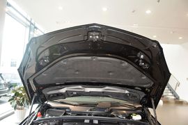 2015款奔驰R400 4MATIC商务型