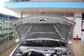 2012款夏利N3三厢 1.0L三厢基本型