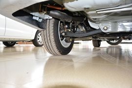 2012款夏利N3三厢 1.0L三厢基本型